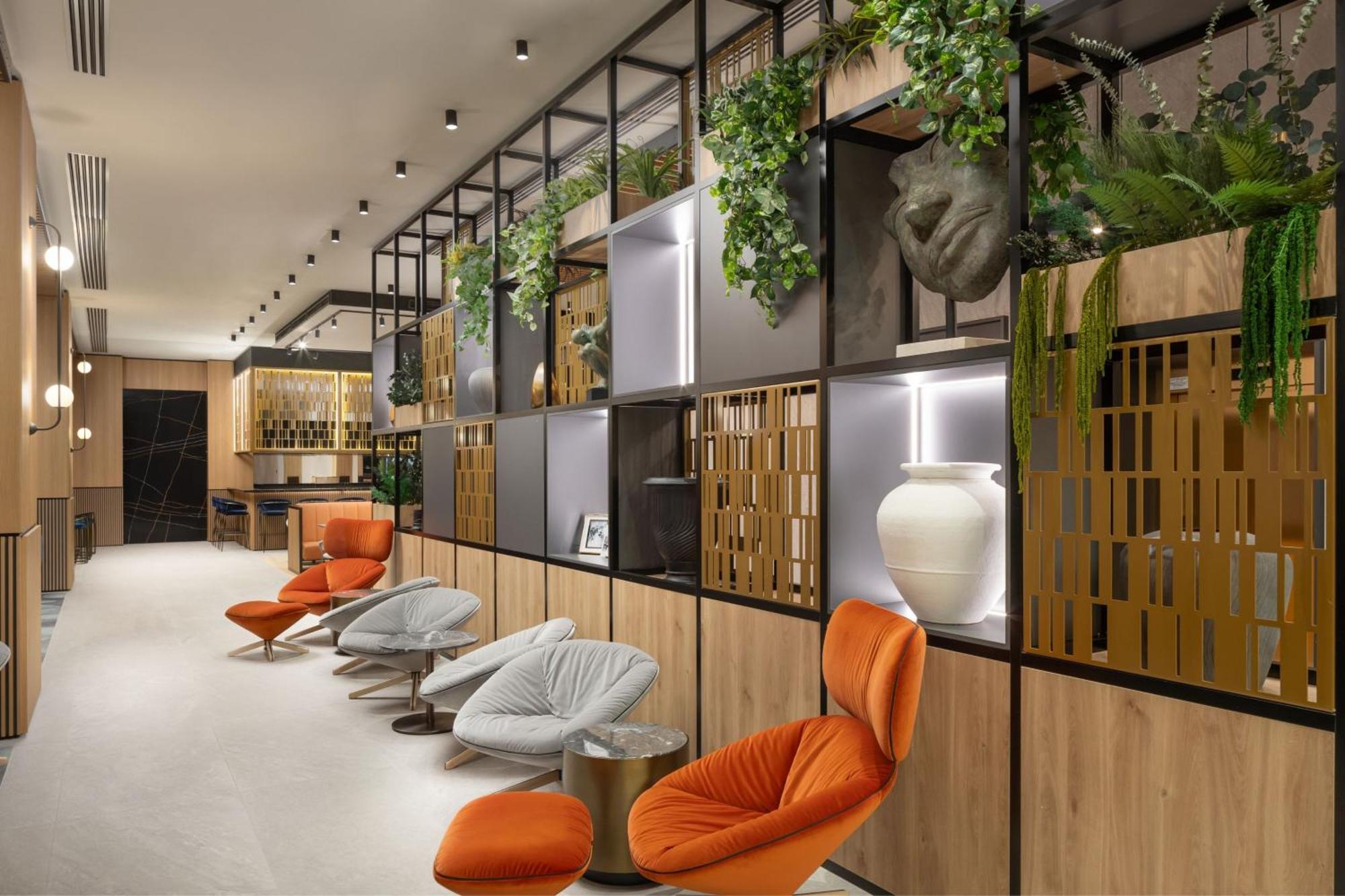 Courtyard By Marriott Cluj - Napoca Downtown Hotel Ngoại thất bức ảnh